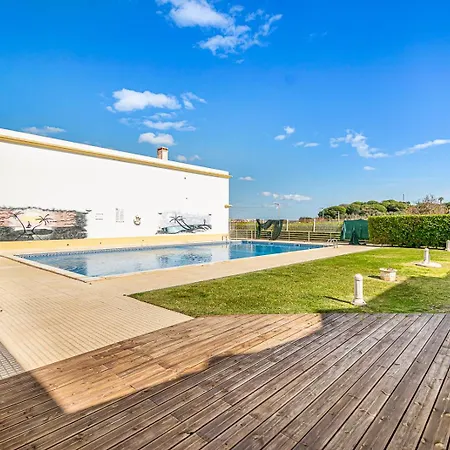 公寓 Beguest Falesia & Garden